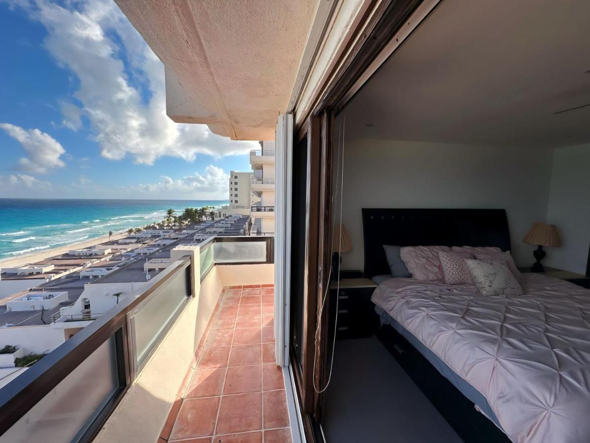Amazing Beachfront Apartment Cancun Luaran gambar